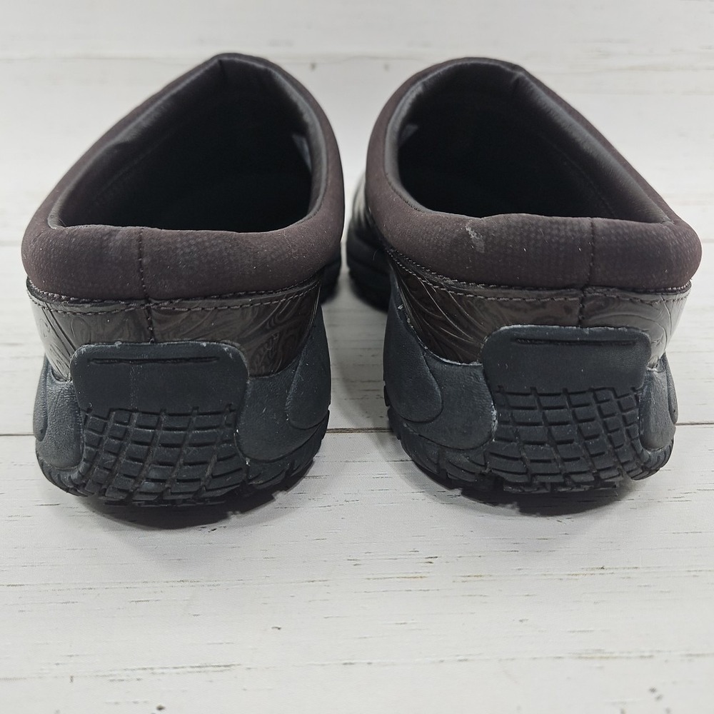 Merrell Encore Groove Floral Womens 9.5 Brown Clog Leather Slip On Mule Nurse - Picture 7 of 11